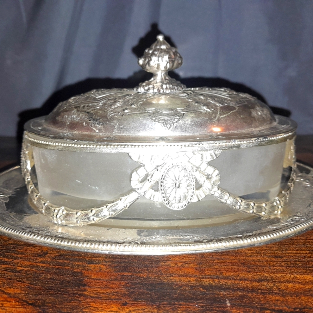 Vintage Corbell & Co Silver Plate and Glass Butter Dish - Elegant Tableware